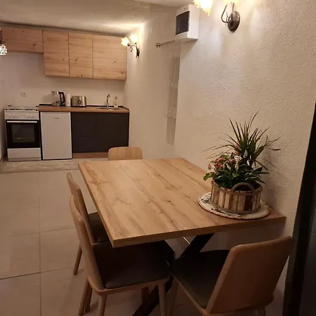 Delux Apartmans Kulen Vakuf Exterior photo